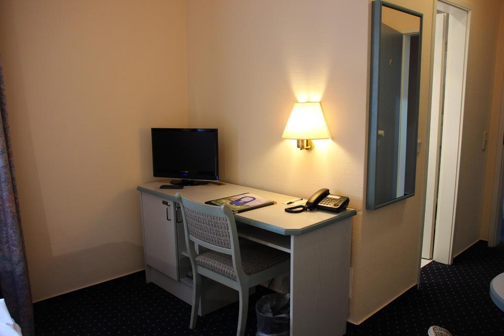 Hotel Nordic Norderstedt Extérieur photo