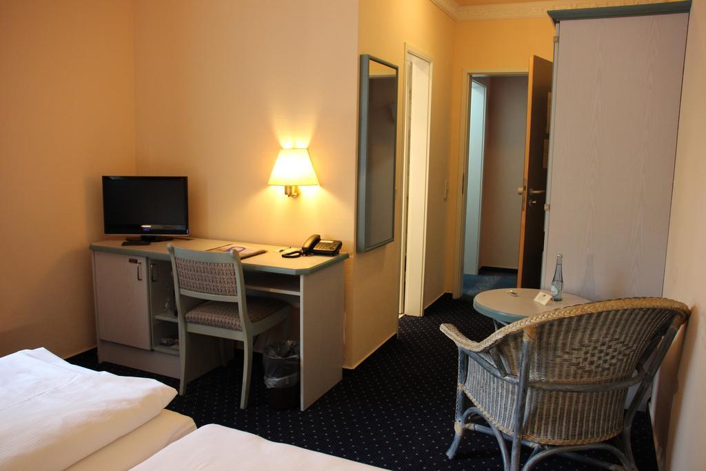 Hotel Nordic Norderstedt Extérieur photo