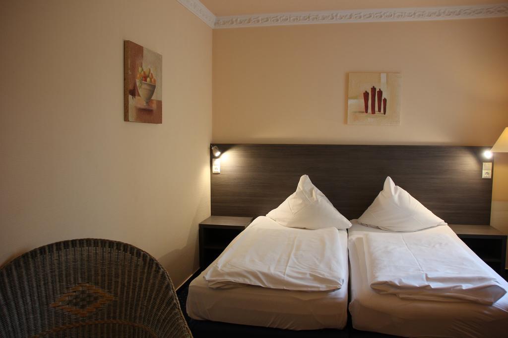 Hotel Nordic Norderstedt Extérieur photo