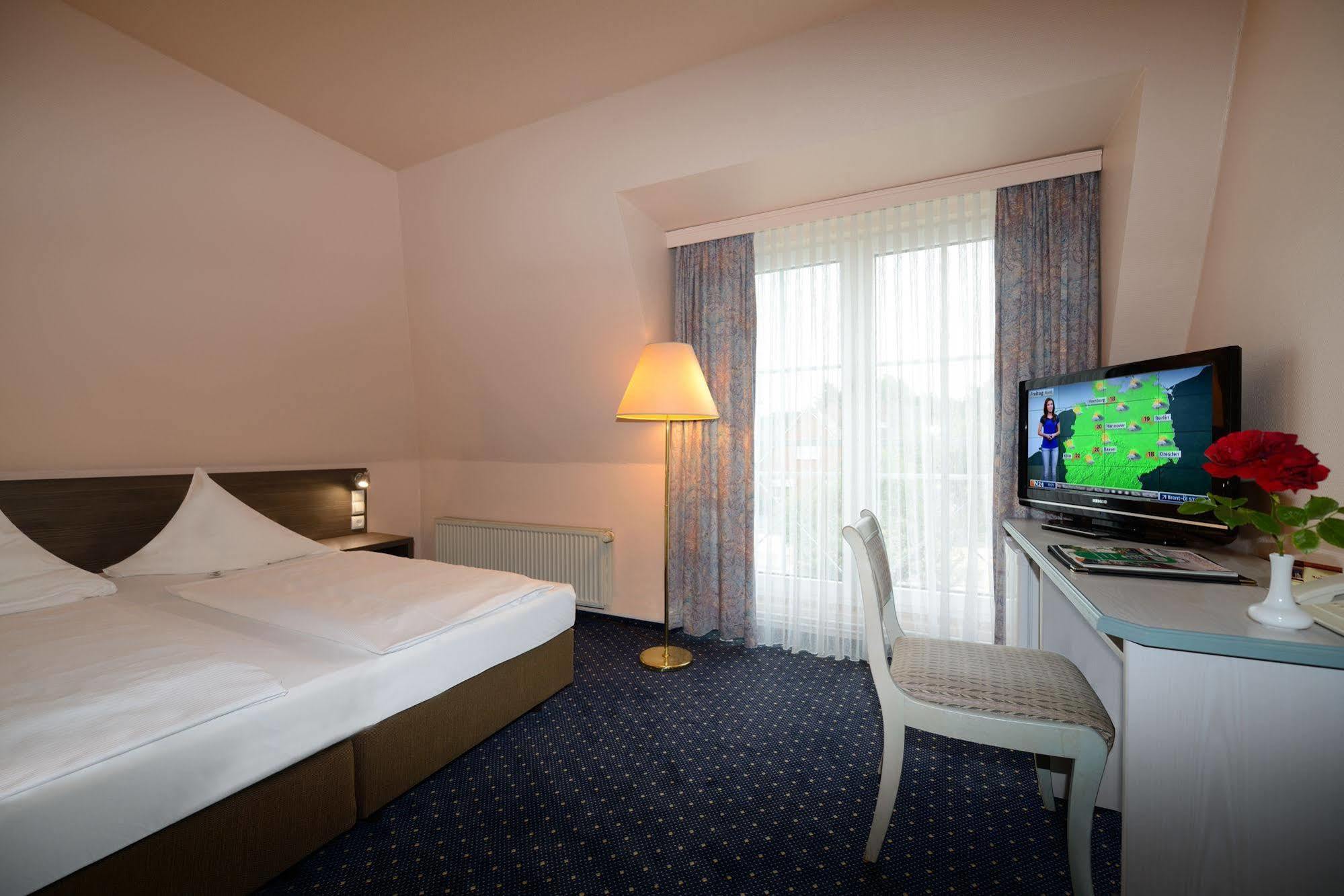 Hotel Nordic Norderstedt Extérieur photo