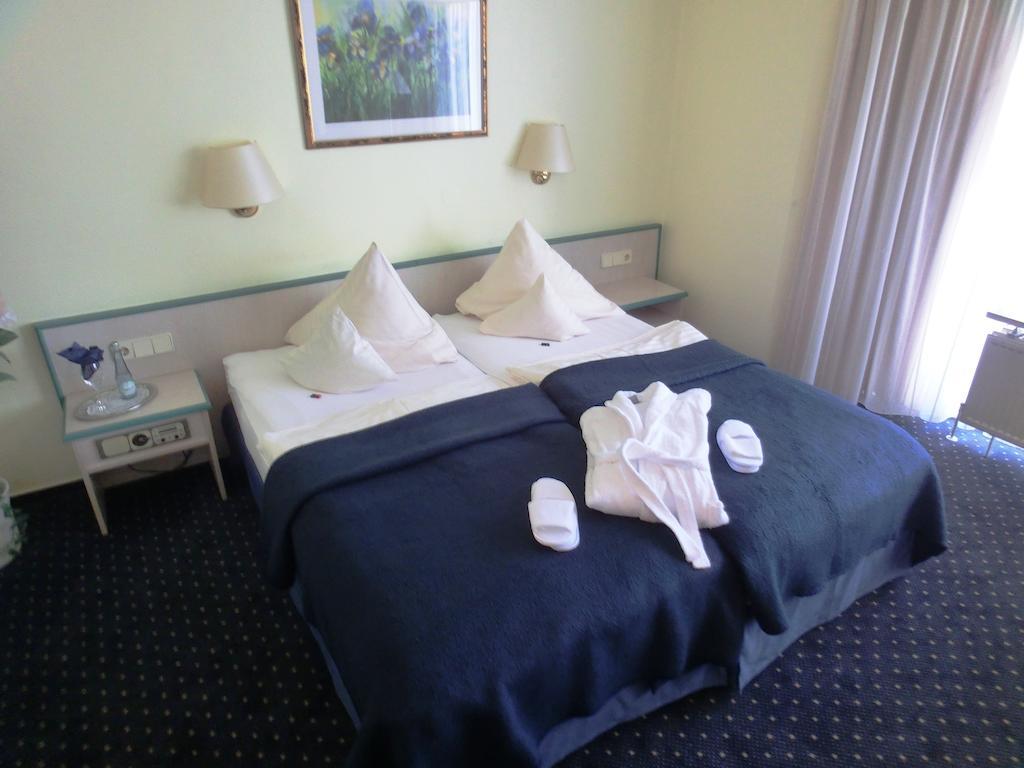 Hotel Nordic Norderstedt Extérieur photo